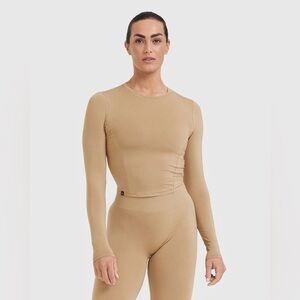 Oner active Mellow Soft Mid Long Sleeve Top | Dune Brown - M